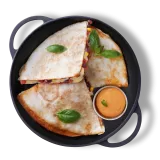 Vegetarian Quesadilla cu legume si sos Ranchero - 1